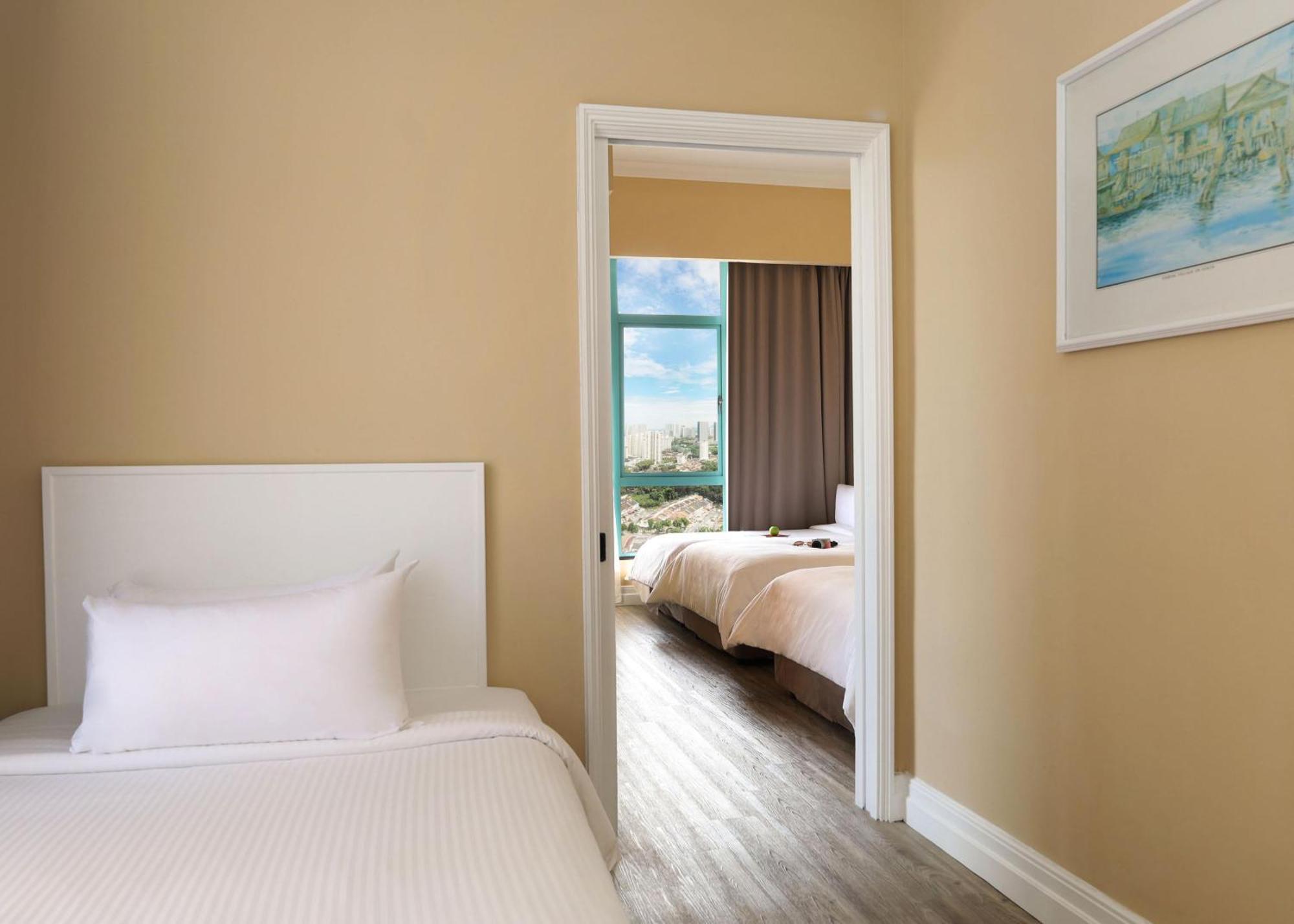 Berjaya Penang Hotel Джордж Таун Екстериор снимка